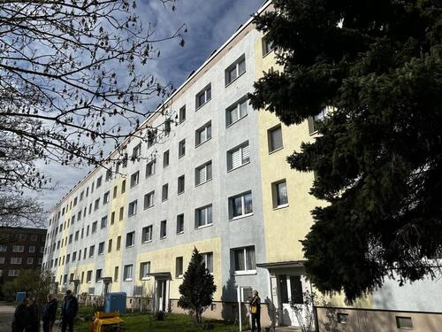 Foto - 3 Zimmer Etagenwohnung zur Miete in Halle (Saale)