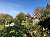 Foto - Großes Grundstück,schöner Garten & Zweifamilienhaus mit Potenzial
