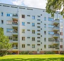 Sanierte 2-Zimmer-Wohnung - 669,00 EUR Kaltmiete, in Berlin (PLZ: 13629) Reinickendorf