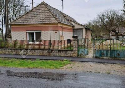 Foto - Haus in Nagygeresd zu verkaufen