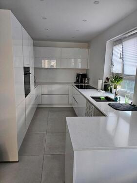 Foto - 6 Zimmer Doppelhaushälfte zum Kaufen in Rosbach vor der Höhe