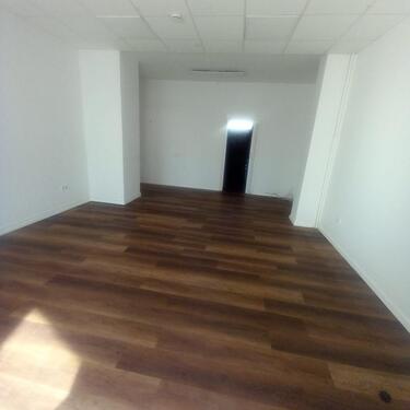 Foto - Attraktives Ladenlokal zur Untermiete