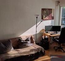 Nähe Uni, gepflegte Wohnung, gute Parkmöglichkeit - Kassel Fasanenhof