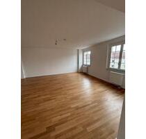 Exklusive 6‑Zimmer‑Wohnung mit zwei Bädern, Loggia und hochwertiger Komplettsanierung - Leipzig Süd