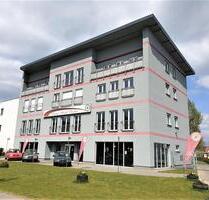 Hell-freundliche Gewerbeeinheit, 72 m², 2 Büroräume, Küche, WC, Fahrstuhl, 2. OG, TOP-Lage Spandau - Berlin