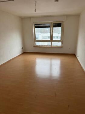 Foto - 1-Zimmer-Wohnung mit Küche Bad und Balkon in Offenbach am Main