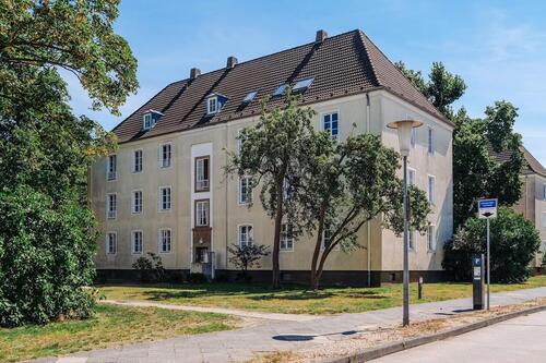 Foto - Zentrale Altbauwohnung 2.OG rechts
