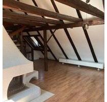 ideal für junges Paar DG Wohnung mit Balkon im 3.Stock - Gaildorf