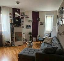 Gepflegte 2-Zimmer-Wohnung EBK, TG-Stellplatz - Bayreuth Meyernberg