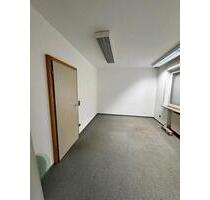 Büro Geschäftsräume 150qm - 1.200,00&nbsp;EUR Kaltmiete, ca.&nbsp; 150,00&nbsp;m&sup2; in Wiesbaden (PLZ: 55252) Mainz-Kastel