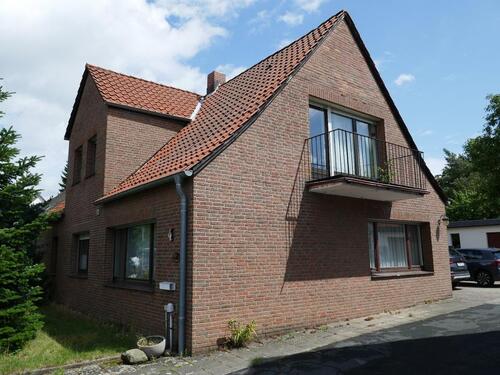 Foto - Ein-bis Zwei-Familienhaus in perfekter Lage auf Traumgrundstück