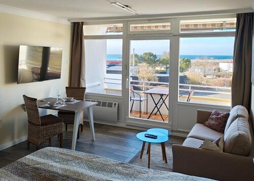Foto - 17.5.-20.5.26 BALKON MEERBLICK MODERNE FERIENWOHNUNG FEHMARN