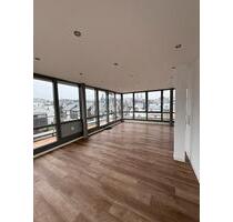 Penthouse-Büro über den Dächern Montabaurs: