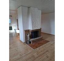 Helle 2-Zimmer-Wohnung mit Kamin & Einbauküche in ruhiger Lage - Braunschweig Wabe-Schunter-Beberbach