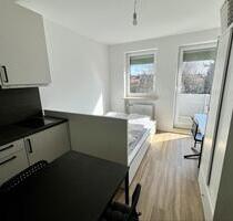 +++ Möbliert | Kernsanierte, Helle 1-Zimmer Wohnung mit Balkon in München-Giesing +++