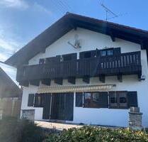 Gepflegtes Einfamilienhaus in Hohenschäftlarn oder Baugrundstück