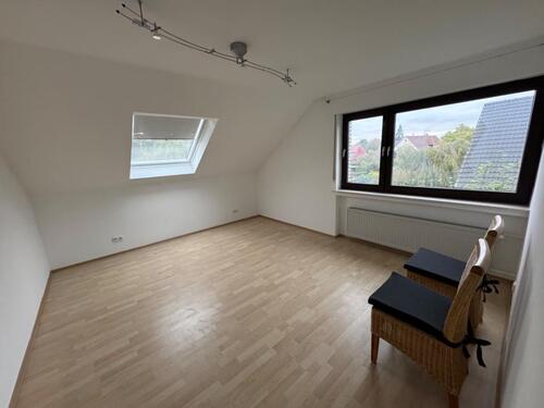 Foto - Helle 2 ZKB unterm Dach 255€ in Leeden - Bahnhof fußläufig