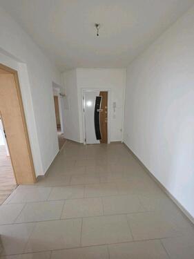 Foto - 100m² 3 Zimmer Wohnung ab sofort zu vermieten