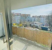 Helle 1-Zimmer-Wohnung mit Balkon in Nürnberg – Ruhige Lage im Stadtteil Schweinau