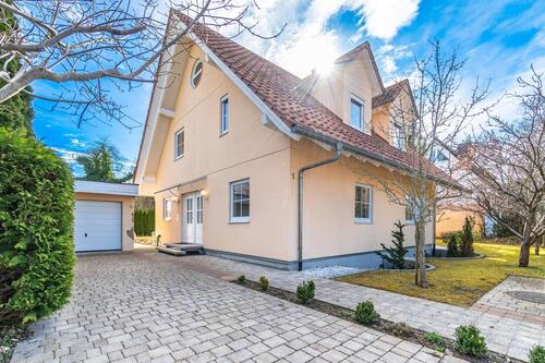 Foto - Stilvolles Einfamilienhaus im Herzen von Grünwald