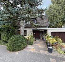 Attraktive 2-Zimmer-Wohnung mit BalkonTerrasse und Garage in MH - Mülheim an der Ruhr Menden-Holthausen