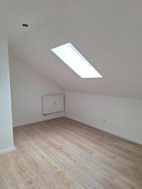 Foto - 1 Zimmer Dachgeschoßwohnung zur Miete in Schwarzenbach an der Saale