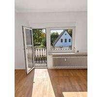 4-Zimmer-Wohnung, frisch renoviert, zentral – Balkon & Stellplatz - Buchholz in der Nordheide