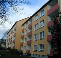 Wohnung in der 1. Etage mit Balkon im Angebot. - Remscheid Lüttringhausen