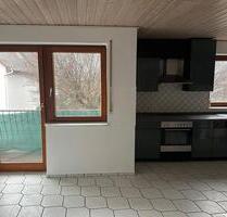 Attraktive 2-Zimmer Wohnung, frisch renoviert in Münster (Hessen)