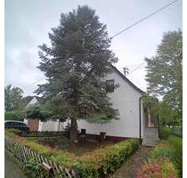 freistehendes Einfamilienhaus, 2 abgeschlossene Wohnungen möglich - Nördlingen