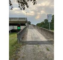 Pkw-Stellplatz (12–15 m²) auf offenem Parkdeck – langfristig zu v - Hannover Linden-Limmer