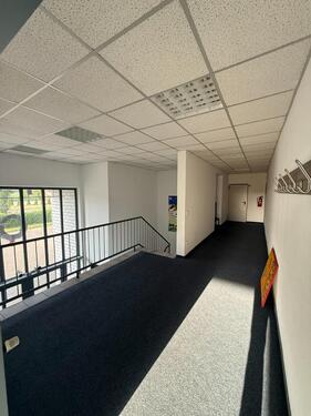 Foto - Büroräume TOP LAGE! - 1.300,00&nbsp;EUR Kaltmiete, ca.&nbsp; 130,70&nbsp;m&sup2;