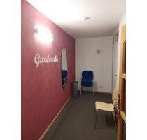 Büroräume in Innenstadtlage - 690,00&nbsp;EUR Kaltmiete, ca.&nbsp; 92,00&nbsp;m&sup2; in Amberg (PLZ: 92224)