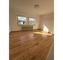 Frisch renovierte 3-Zimmer-Wohnung mit Balkon & Stellplatz in - Villingen-Schwenningen