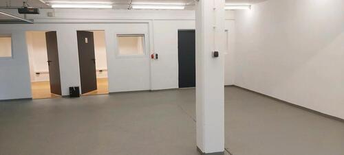 Foto - Gewerbehalle Lagerhalle WC Büros Starkstrom
