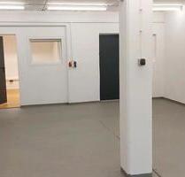 Gewerbehalle Lagerhalle WC Büros Starkstrom - Lichtenfels