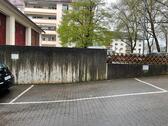 Foto - Großer Parkplatz (2,50m x 5,40m) - geeignet für Camper
