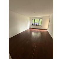 Provisionsfreie 2,5 Zimmer Whg mit Balkon, Garage in St. Magnus - Bremen Burglesum