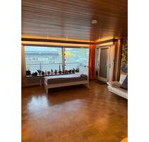 1 Zimmer in Wohngemeinschaft - 550,00&nbsp;EUR Kaltmiete, ca.&nbsp; 25,00&nbsp;m&sup2; in Fellbach (PLZ: 70736) Oeffingen