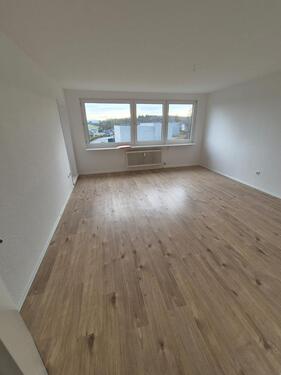 Foto - Frisch sanierte 3 Zimmer Wohnungen in Borken (Hessen)