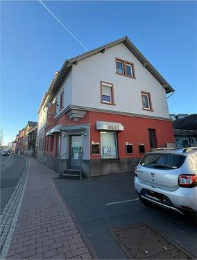 Foto - Zentrales Ladengeschäft mit 5 Parkplätzen im Herzen von Goldbach
