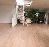 Besondere Maisonette-Wohnung mit Dachterrasse ca. 150qm ab 01.04. - Kämpfelbach