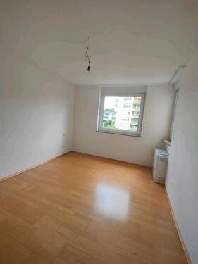 Foto - Günstige 2 Zimmer Wohnung mit Wintergarten