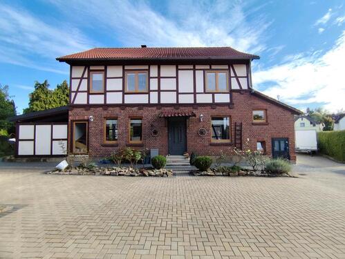 Foto - Fachwerkhaus Einfamilienhaus mit Scheune