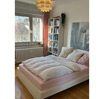 Möbliertes Zimmer im Grünen – ideal für Pendlerin (Köln-Zentrum)