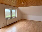 Foto - 3 Zimmer Dachgeschoßwohnung zur Miete in Feuchtwangen