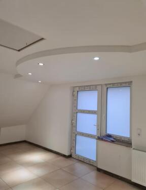 Foto - Eine schöne helle 3 Zimmer Wohnung zu vermieten