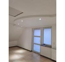 Eine schöne helle 3 Zimmer Wohnung zu vermieten - Löhne