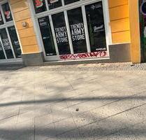 Aussenfläche für Obst u Gemüse anzubieten ca 2,5 x 12 m - Berlin Friedrichshain-Kreuzberg