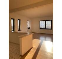 Schöne, helle Wohnung im Zentrum MG ab sofort nach Vereinbarung - Mönchengladbach